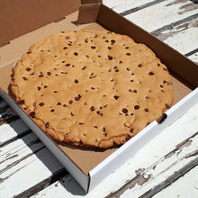 Load image into Gallery viewer, Chocolate Chip Cookie Pizza - 12&quot;

